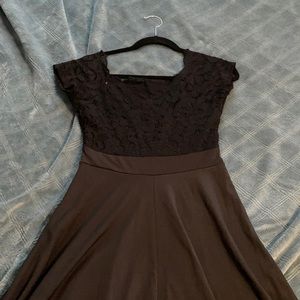 Black dress, small.